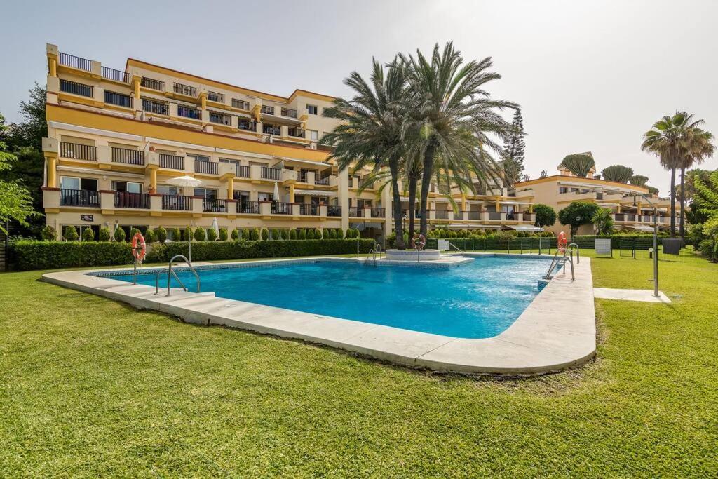 Oleholidays 1133 Romana Playa Primera Linea Playa Марбелья Экстерьер фото