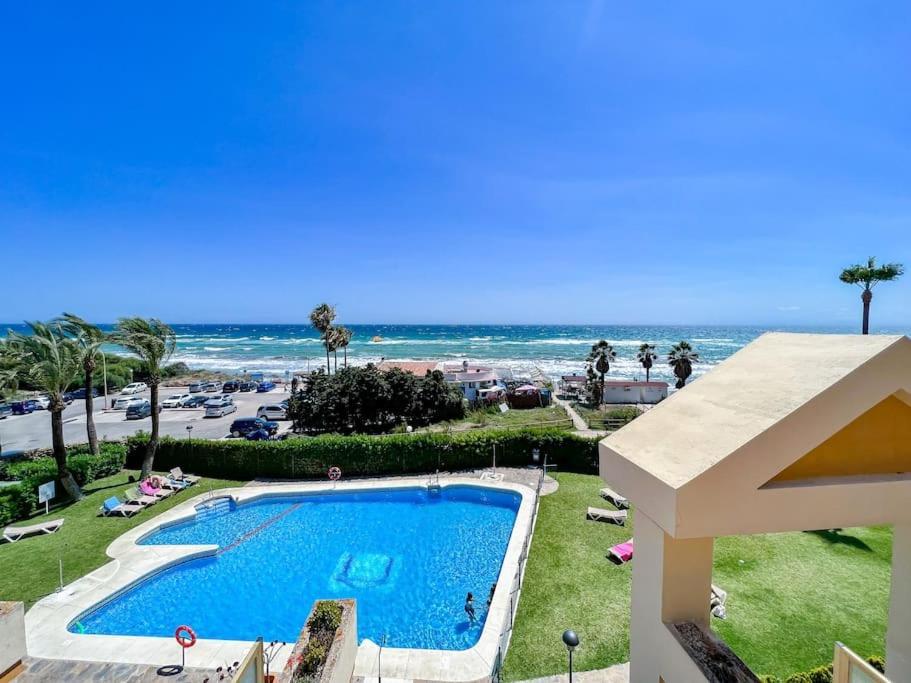 Oleholidays 1133 Romana Playa Primera Linea Playa Марбелья Экстерьер фото